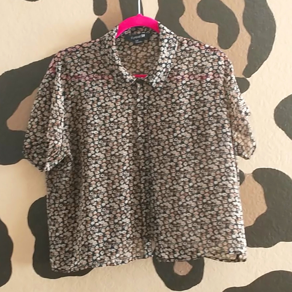 Forever 21 Cropped Floral Sheer Button Down Blouse